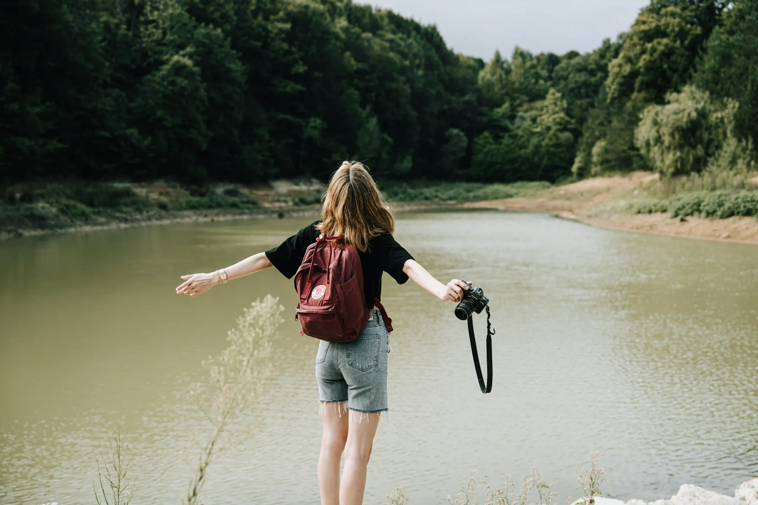 UAE LAWs for Female Tourists in 2025 | Stay Safe and Respectful